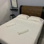 Unique 9 HomeStay @ Seremban Taman Permai 3